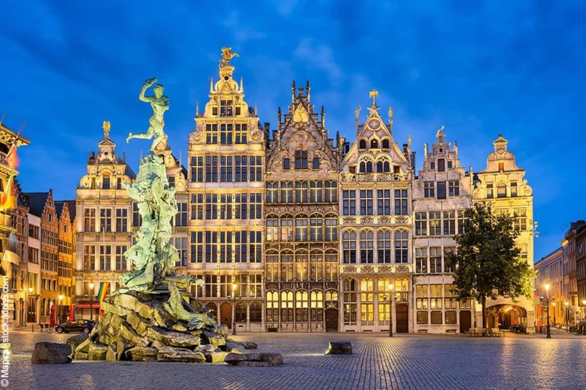 Cozy Apartment In Antwerpen Centraal Eksteriør bilde